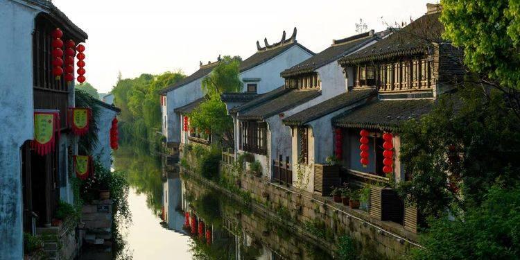 2024春节山东乡村文化旅游节丨主播带你逛灯展——小城灯火入梦来